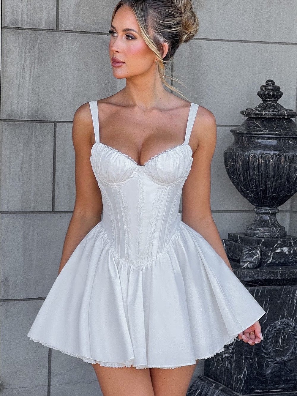 Babyboo  White Corset Mini Dress with Structured Bodice size XXL NWT lined